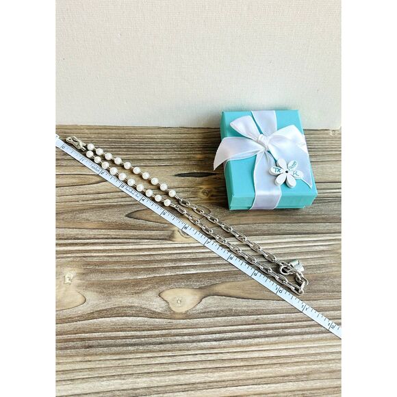 Tiffany Co. Hardware Pearl Lock BRACELET in Silver, Medium - Picture 10 of 10